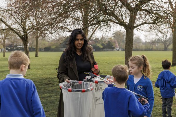 Keep Britain Tidy_Litter Pick_20.03.26-40